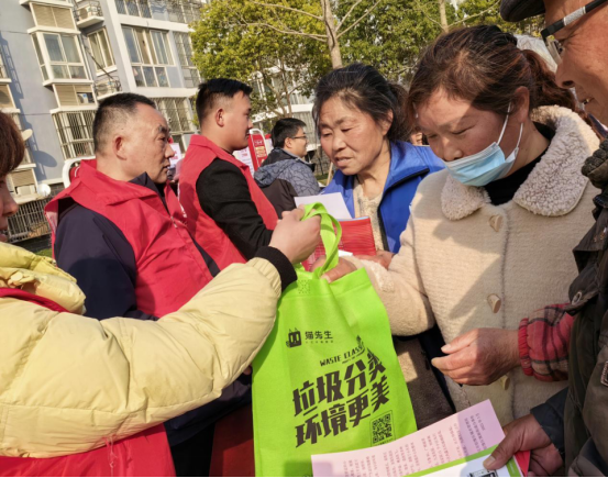 垃圾分類項目運營，垃圾分類定時定點投放，貓先生垃圾分類